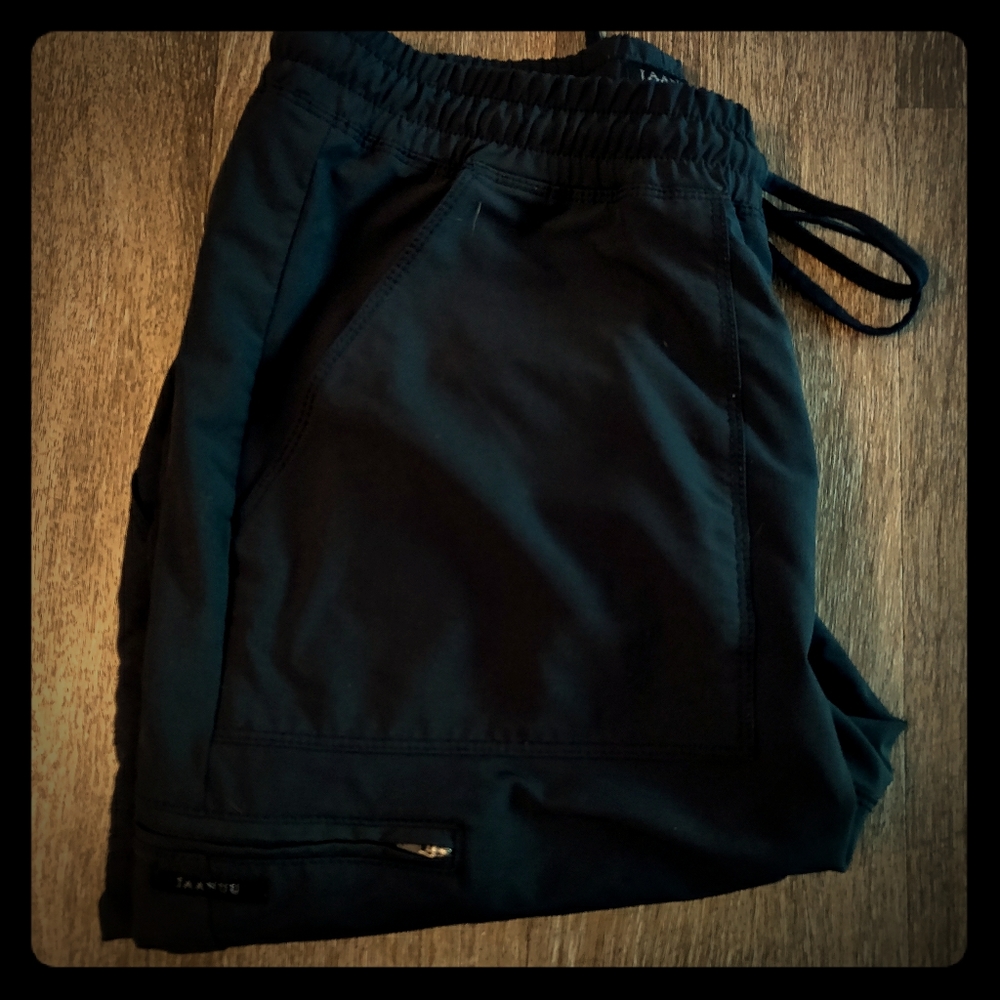 Jaanuu Jogger Pant